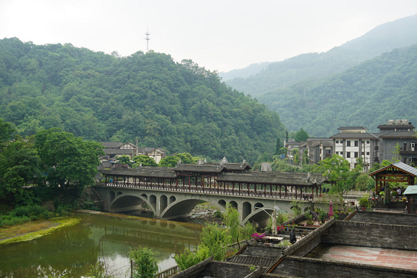 相约川泌 蓉情泌泌健康游