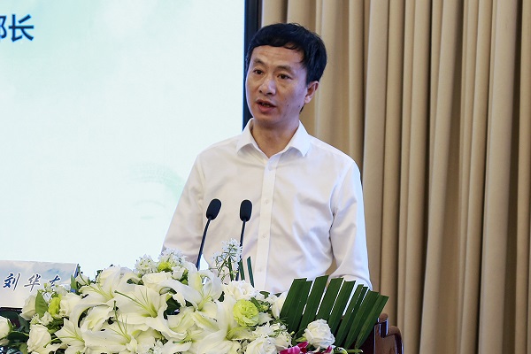 四川泌尿外科医院曾政光院长出席中国中西医结合学会泌尿外科专委会第四届肿瘤高峰论坛
